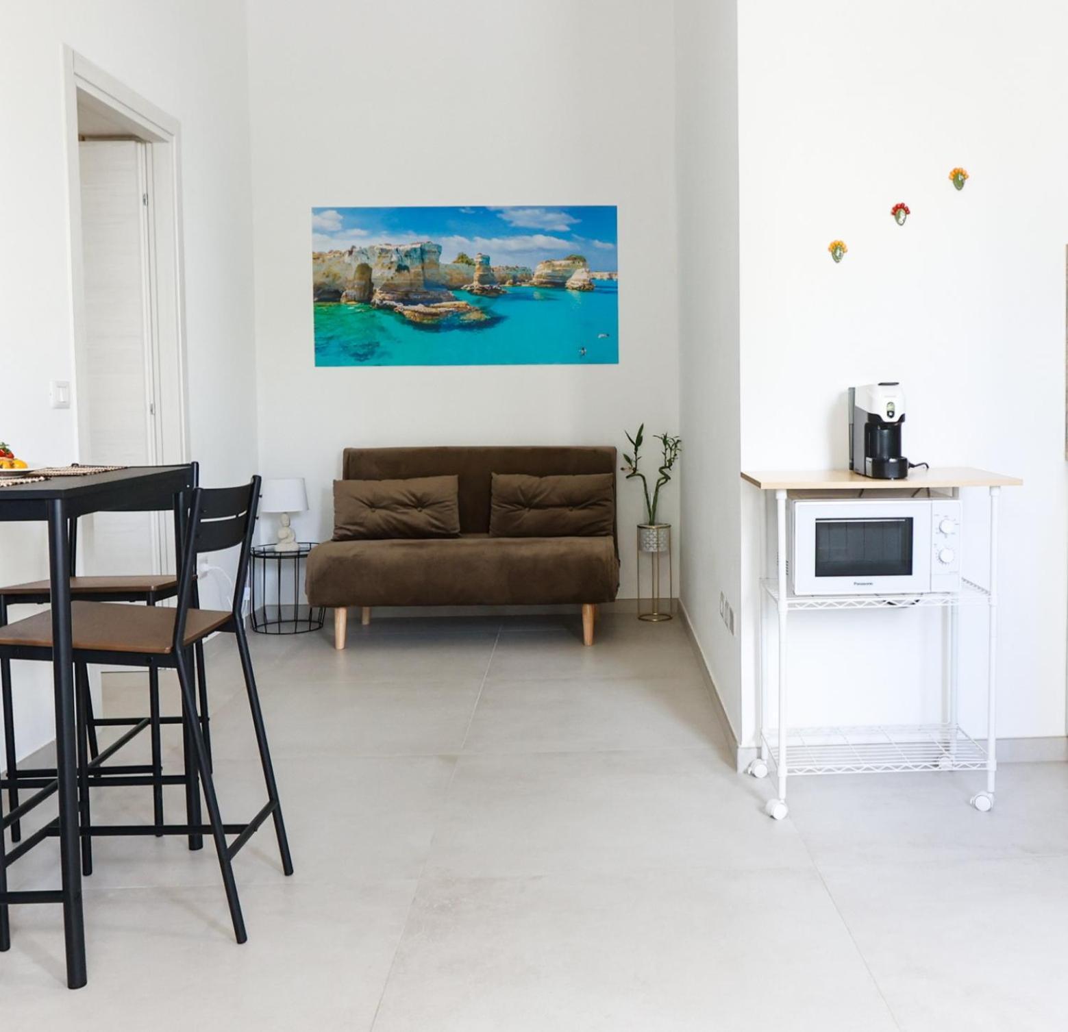 Apartmán Elegante Bilocale Con Giardino Lecce Exteriér fotografie